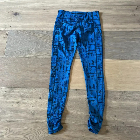 Cabi Leggings Womens Medium Patterned Cool Tech Skinny #963 Size Small - Picture 8 of 10